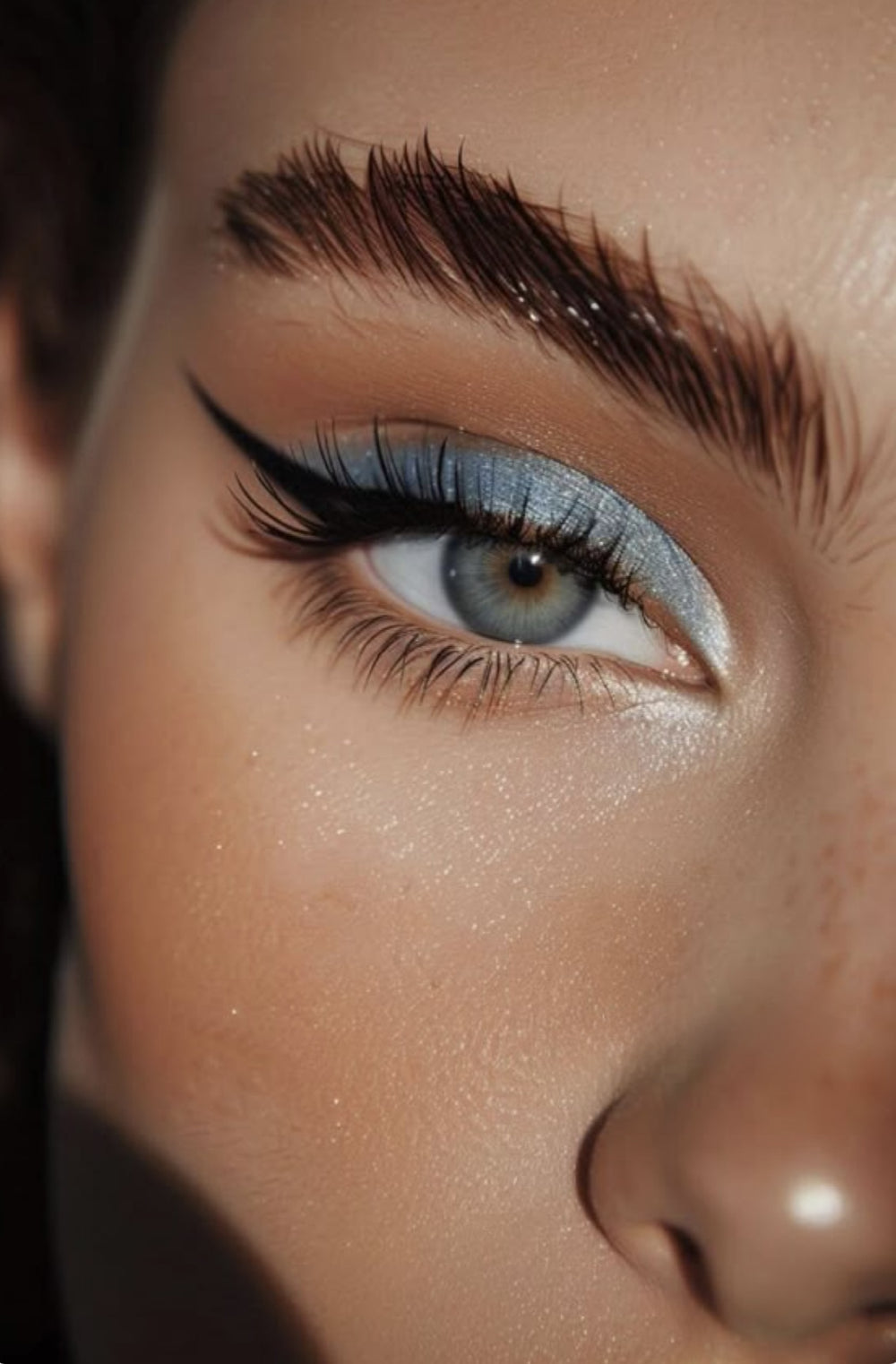 Lagoon Blue Eyeshadow Pencil 